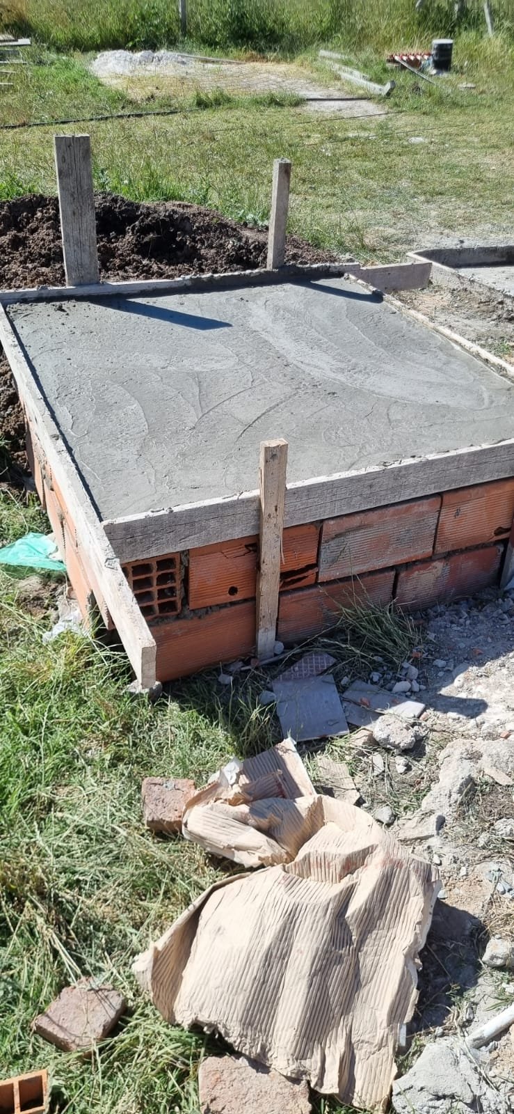 Construcción en Barrio Parque Sicardi – Villa Garibaldi